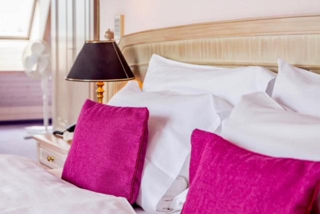 Golf De La Gruyere Hotel Pont-la-Ville ภายนอก รูปภาพ